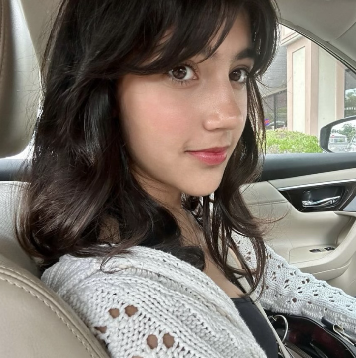 Nida Mubaraki (USA)