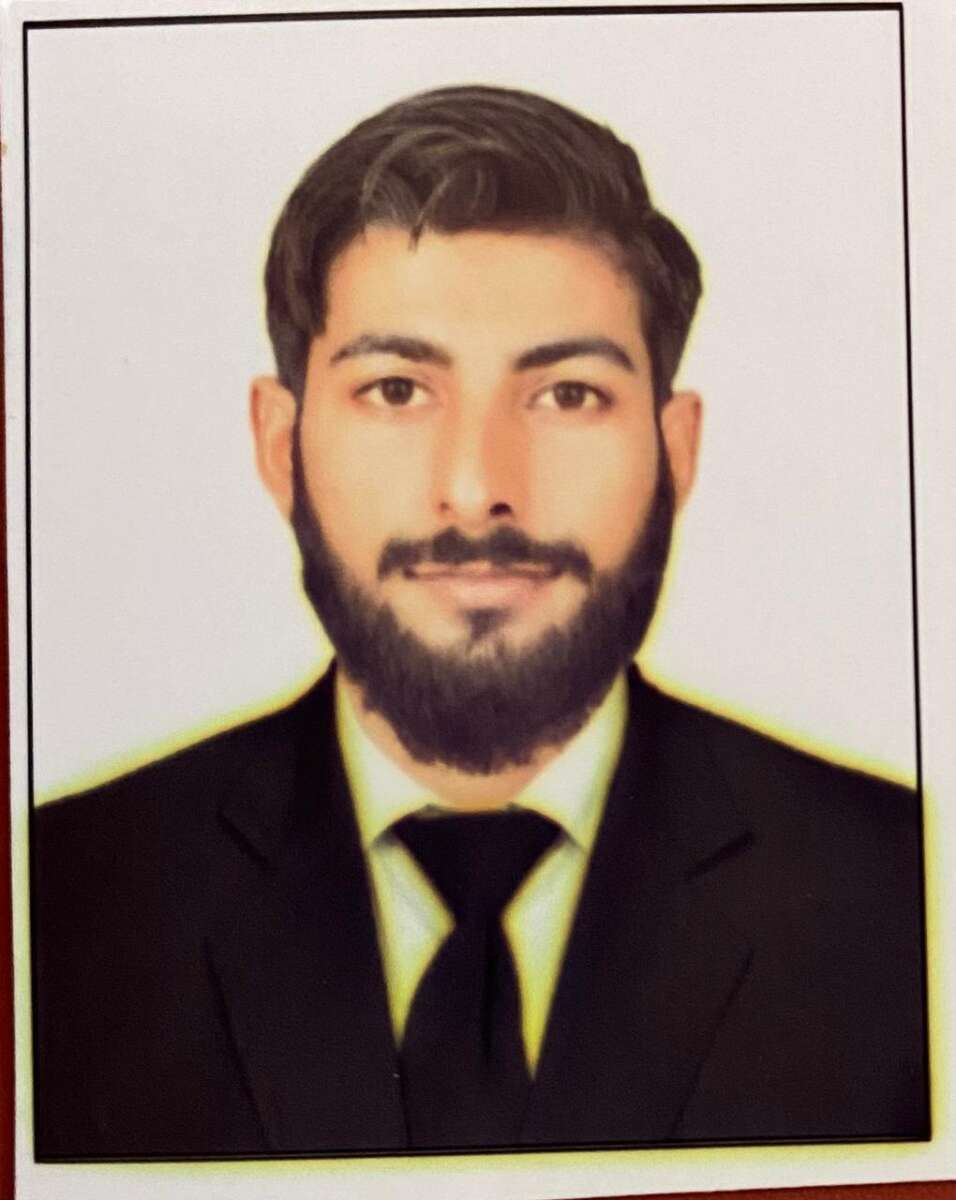 Muhammad Farhan (PAKISTAN)